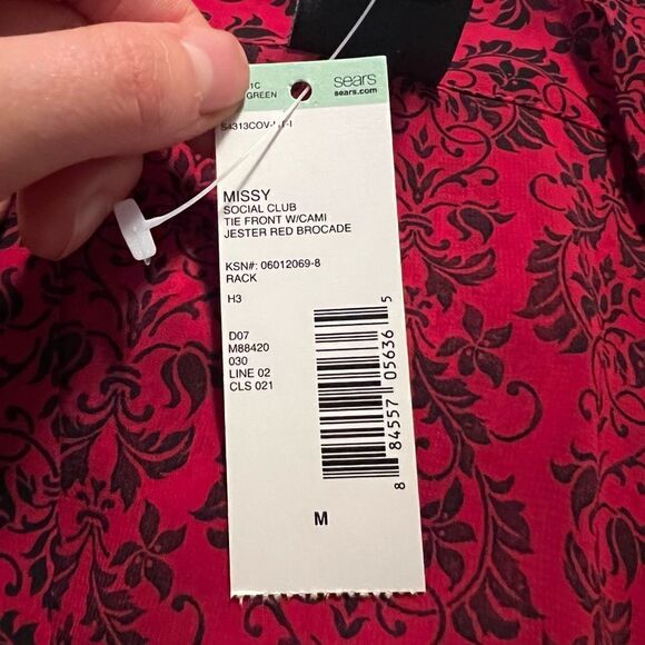 NWT! Covington patterned blouse - Picture 6 of 11